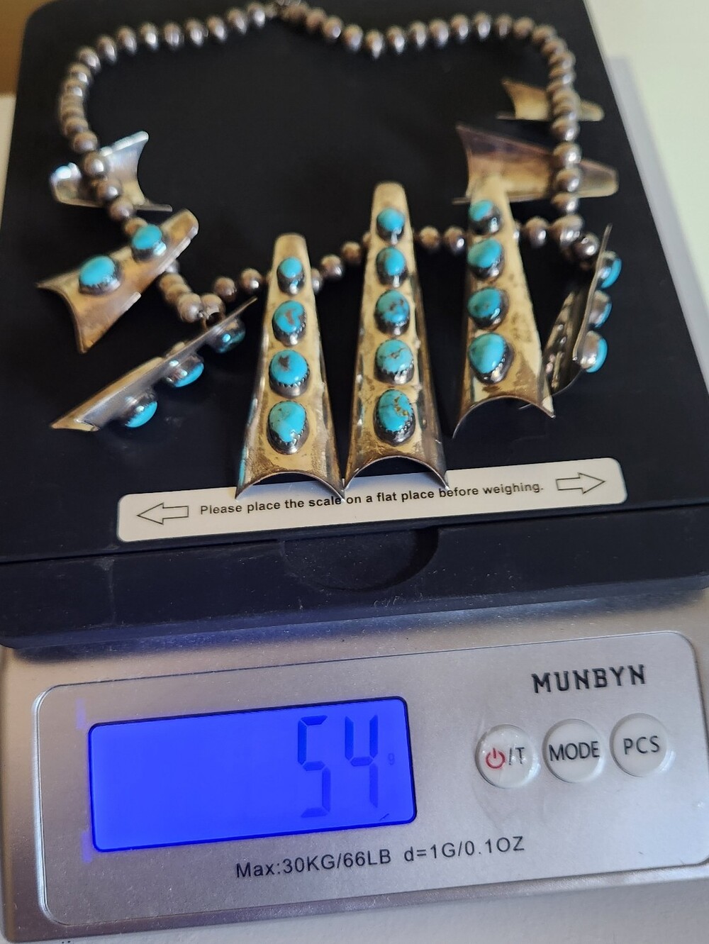 SIGNED ML NAVAJO STERLING SILVER AND TURQUOISE STATION NECKLACE - Picture 12 of 12